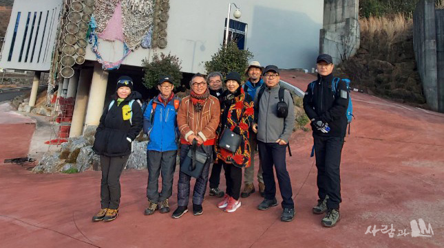 ������ ��Ʈ�ʿ��� (�������Ʈ�ʿ��� ���ź��̵��� ������ ȸ����. �·κ��� �۹���, ����, ������ ��Ʈ�� �輺�� ����, ����ö, �������Ʈ�� ������ �а���, �ȼ���, ��ö��, �ź���)