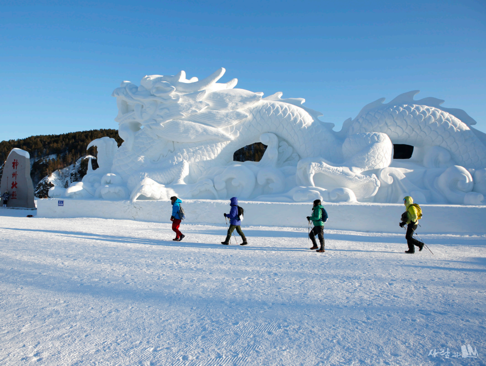 �ϱ��� ���� ������ �������� ���� ���� �ֺϴ� ǥ�������� ���ϴ� ���ڿ� ����.