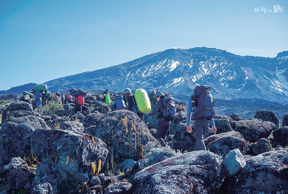 ų�����ڷδ� ȭ�������̴�. ������ ȭ�꼺 ������ �����ϴ� ������ ��ǥ�������� ����ϰ� �ִ�.